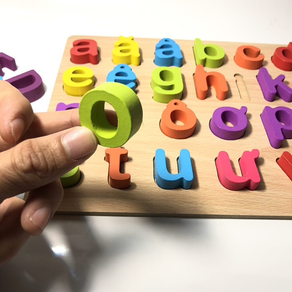 tro-choi-tham-tu-chu-cai